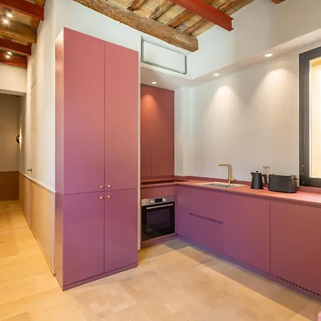 Spanish Steps Exclusive 3bdr アパート *