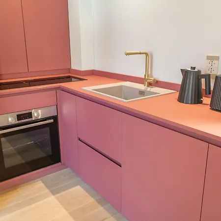 Spanish Steps Exclusive 3bdr * Rom