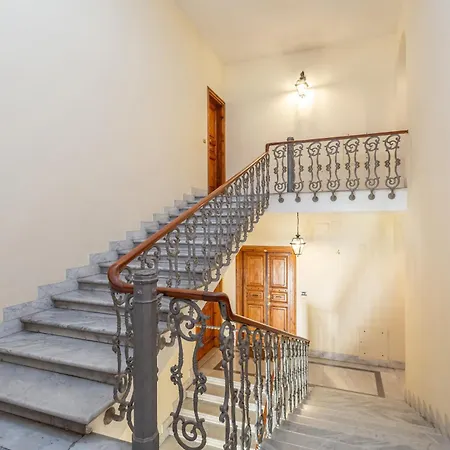 דירה Spanish Steps Exclusive 3bdr *