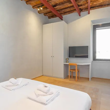 Spanish Steps Exclusive 3bdr *