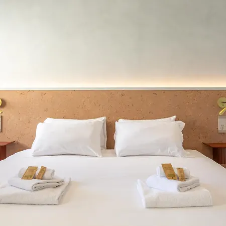 Spanish Steps Exclusive 3bdr شقة