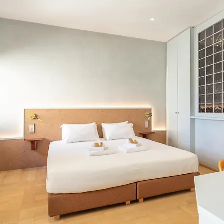 Spanish Steps Exclusive 3bdr Apartmán *